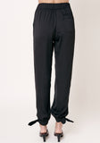 מכנסיים עם גומי - שחור - דגם טאג'יר - US-Fashion.tlv